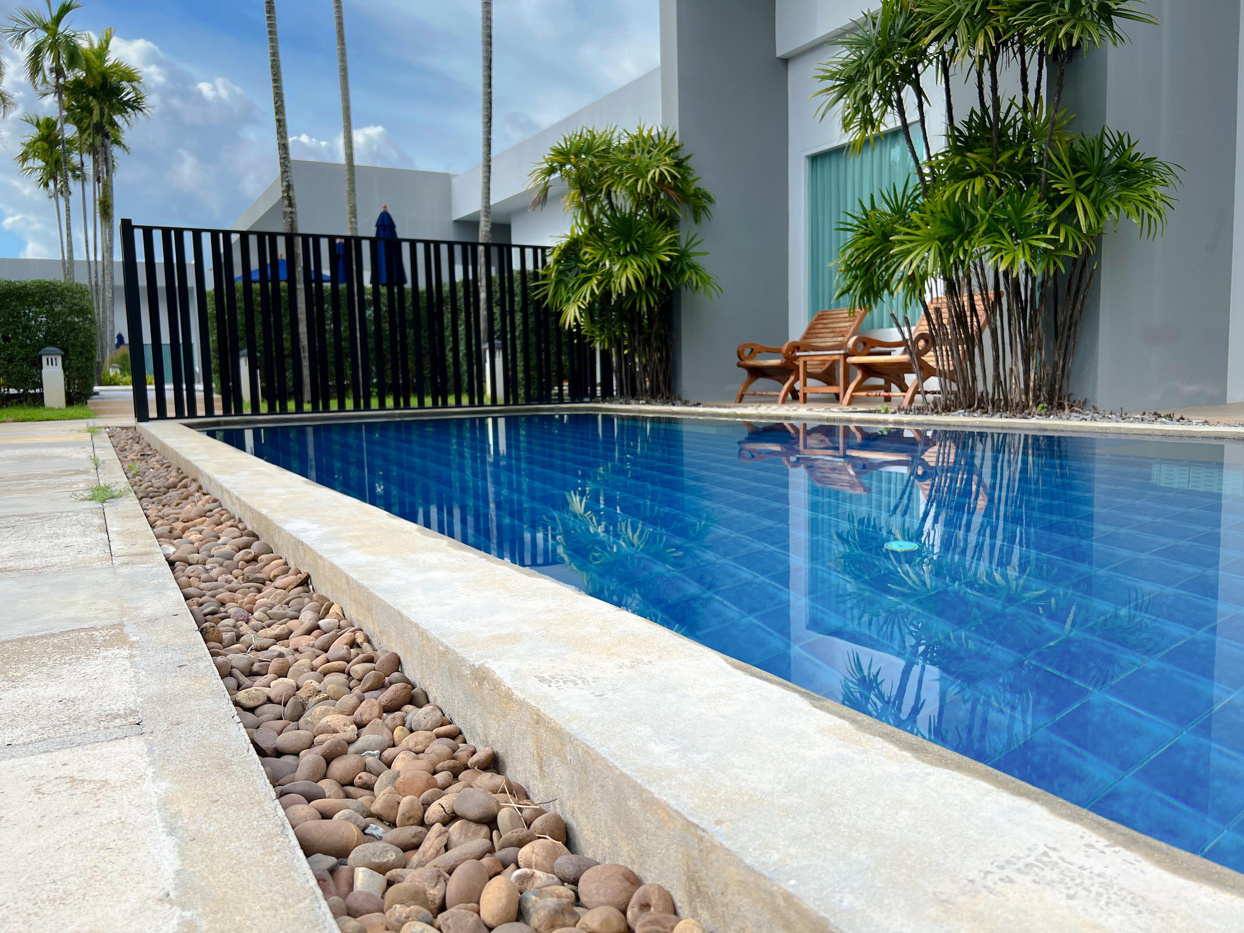Blu Pine Villa & Pool Access - Sha Plus Phuket Bagian luar foto