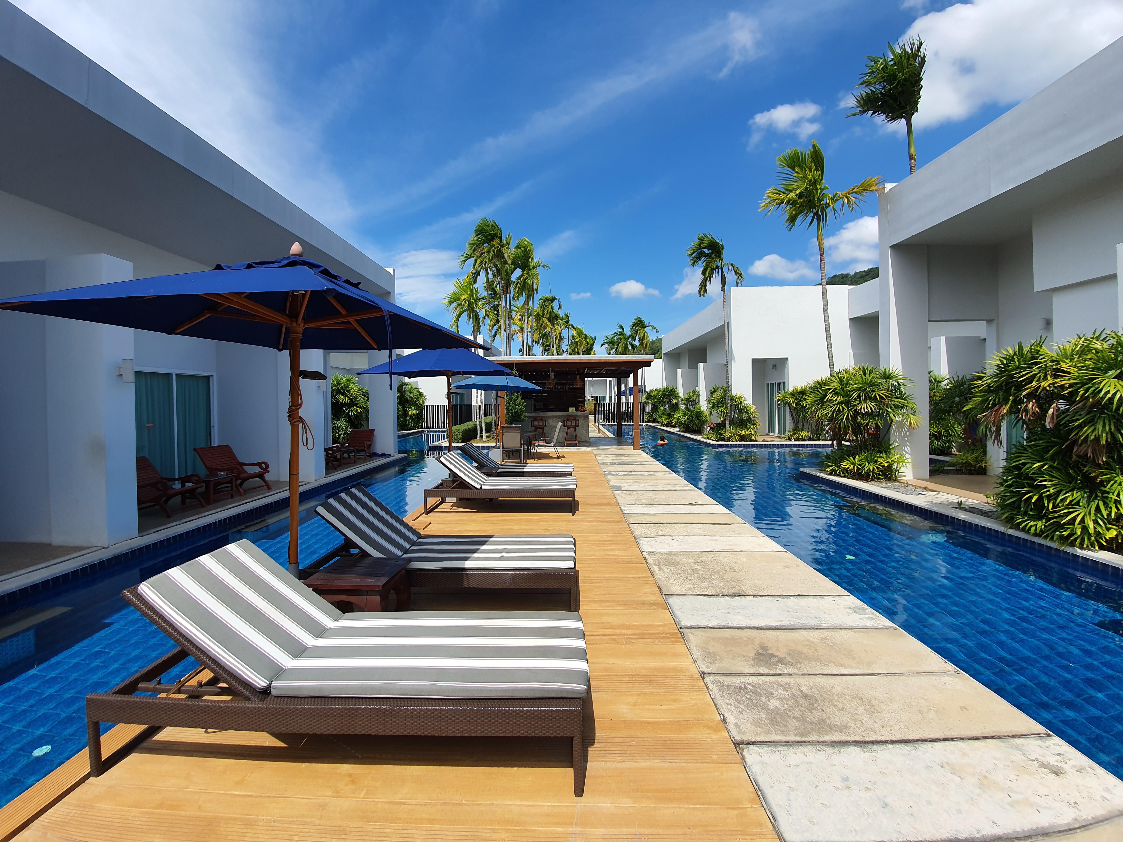 Blu Pine Villa & Pool Access - Sha Plus Phuket Bagian luar foto