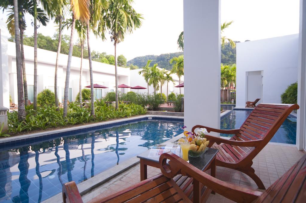 Blu Pine Villa & Pool Access - Sha Plus Phuket Bagian luar foto